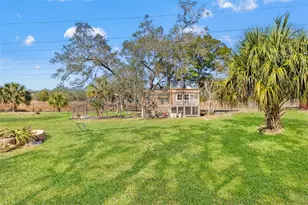 18723 Floralton Dr, Spring Hill, FL 34610 - Photo 53