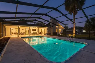 18723 Floralton Dr, Spring Hill, FL 34610 - Photo 11