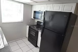 11812 Alpine Pkwy, Port Richey, FL 34668 - Photo 7