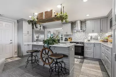 13628 Leslie Drive, Hudson, FL 34667 - Photo 11