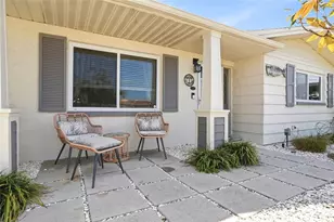 13628 Leslie Dr, Hudson, FL 34667 - Photo 5