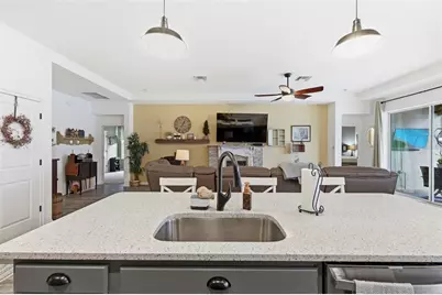 895 Old Windsor Way, Spring Hill, FL 34609 - Photo 9