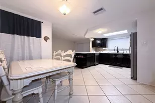 10226 Glen Moor Ln, Port Richey, FL 34668 - Photo 5