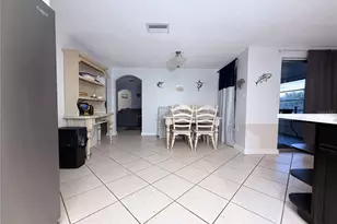 10226 Glen Moor Ln, Port Richey, FL 34668 - Photo 7