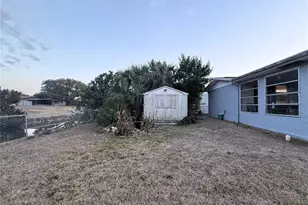 10226 Glen Moor Ln, Port Richey, FL 34668 - Photo 29