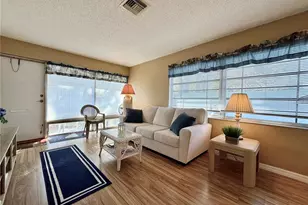 4315 Tahitian Gardens Cir, Holiday, FL 34691 - Photo 3