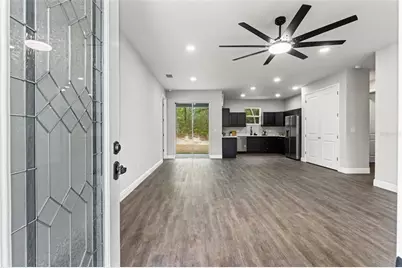 9023 Glenarm Way, Weeki Wachee, FL 34613 - Photo 11