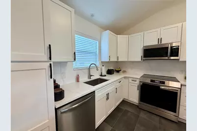 508 Carrera Drive, The Villages, FL 32159 - Photo 13