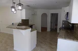 11722 Crest Creek Dr, Riverview, FL 33569 - Photo 5