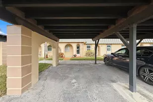 4233 Stratford Dr, New Port Richey, FL 34652 - Photo 7