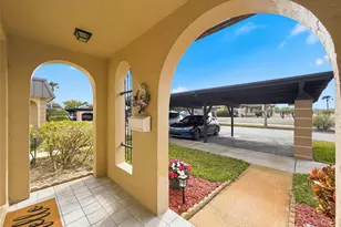 4233 Stratford Dr, New Port Richey, FL 34652 - Photo 5
