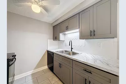 4233 Stratford Drive #D, New Port Richey, FL 34652 - Photo 17