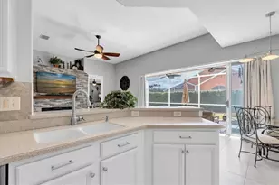 27446 Kirkwood Cir, Wesley Chapel, FL 33544 - Photo 13