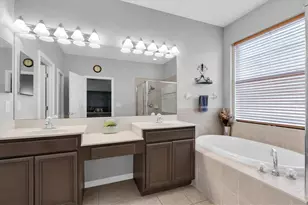 27446 Kirkwood Cir, Wesley Chapel, FL 33544 - Photo 23