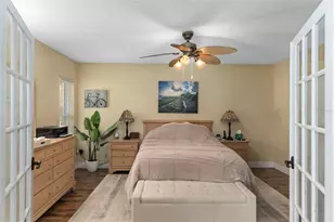 2401 Birdie Ln, Spring Hill, FL 34606 - Photo 27