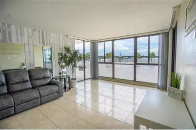 7100 Sunshine Skyway Lane S #201, Saint Petersburg, FL 33711 - Photo 19