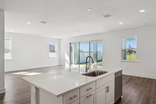 647 Emerald Grv Dr, Apopka, FL 32703 - Photo 5