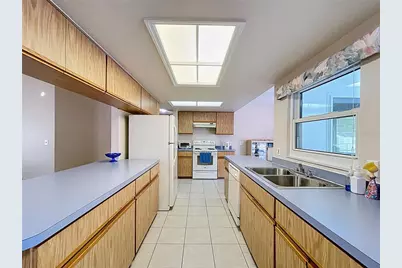 12271 Katherwood Street, Spring Hill, FL 34608 - Photo 7