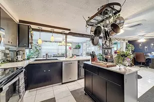 3529 Garfield Dr, Holiday, FL 34691 - Photo 17