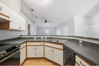 9015 Gibralter Street, Spring Hill, FL 34608 - Photo 11