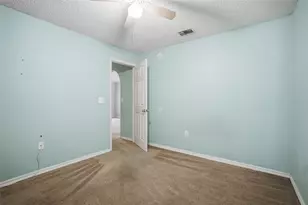 9015 Gibralter St, Spring Hill, FL 34608 - Photo 23