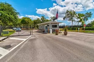 6580 Brambleleaf Dr, Spring Hill, FL 34606 - Photo 33