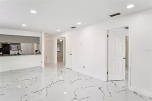 6324 Bonnie Bay Cir N, Pinellas Park, FL 33781 - Photo 5