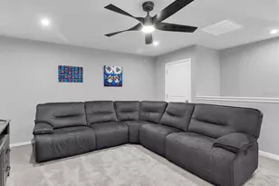 19421 Monarch Wind Way, Lutz, FL 33558 - Photo 13