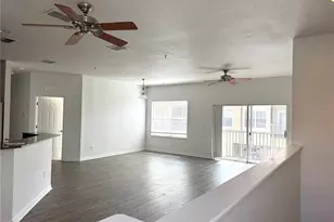 21007 Sunpoint Way, Lutz, FL 33558 - Photo 5