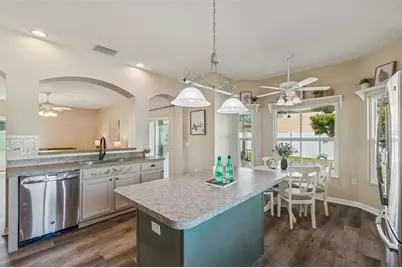 1744 Mapleleaf Boulevard, Oldsmar, FL 34677 - Photo 41