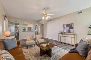 1744 Mapleleaf Blvd, Oldsmar, FL 34677 - Photo 3