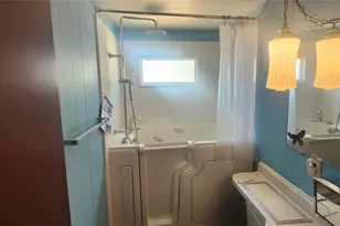 3229 Tiki Dr, Holiday, FL 34691 - Photo 21