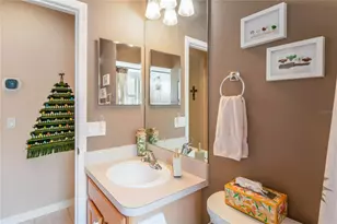 447 Greenwich Cir, Spring Hill, FL 34609 - Photo 35