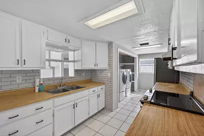 8634 Velvet Drive, Port Richey, FL 34668 - Photo 3