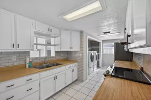 8634 Velvet Dr, Port Richey, FL 34668 - Photo 3