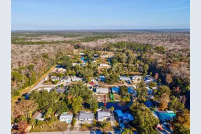 6439 Theresa Avenue, Weeki Wachee, FL 34607 - Photo 41