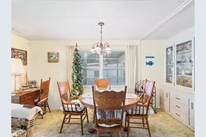 6439 Theresa Avenue, Weeki Wachee, FL 34607 - Photo 13