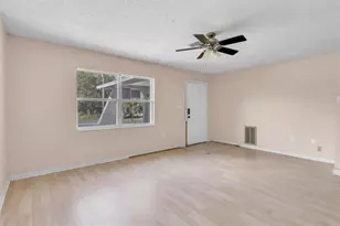 6708 Medlar Dr, New Port Richey, FL 34653 - Photo 3