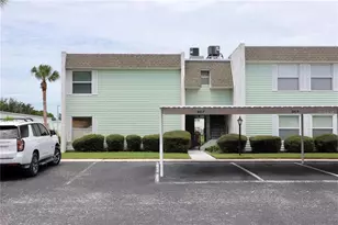 5417 Palm Dr, New Port Richey, FL 34652 - Photo 1