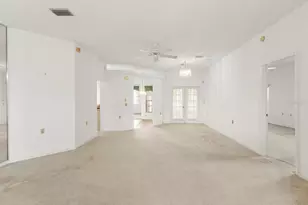 3123 Quail Hollow Ct, Spring Hill, FL 34606 - Photo 9