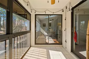 8006 Picketts Ct, Weeki Wachee, FL 34613 - Photo 25