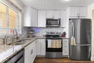 3710 Lake Bayshore Dr, Bradenton, FL 34205 - Photo 1