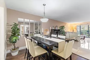 3710 Lake Bayshore Dr, Bradenton, FL 34205 - Photo 5