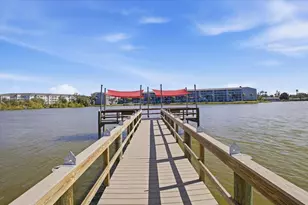 3710 Lake Bayshore Dr, Bradenton, FL 34205 - Photo 29