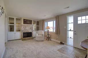 13525 Maria Dr, Hudson, FL 34667 - Photo 9