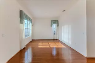 239 Longleaf Ct, Spring Hill, FL 34609 - Photo 7