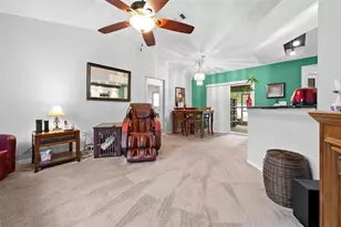 11244 Redgate St, Spring Hill, FL 34609 - Photo 7