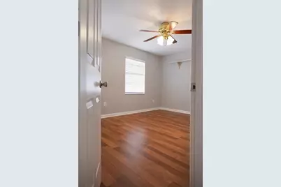 11717 Wesson Circle E, Tampa, FL 33618 - Photo 7