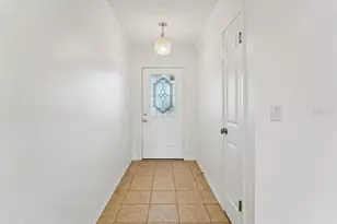 8702 Seeley Ln, Hudson, FL 34667 - Photo 5