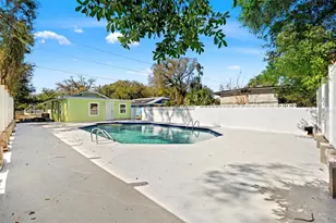 3711 N 12th St, Tampa, FL 33603 - Photo 29